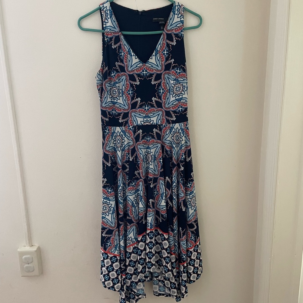 Maggy London Sleeveless Handkerchief Hem Dress Size 2